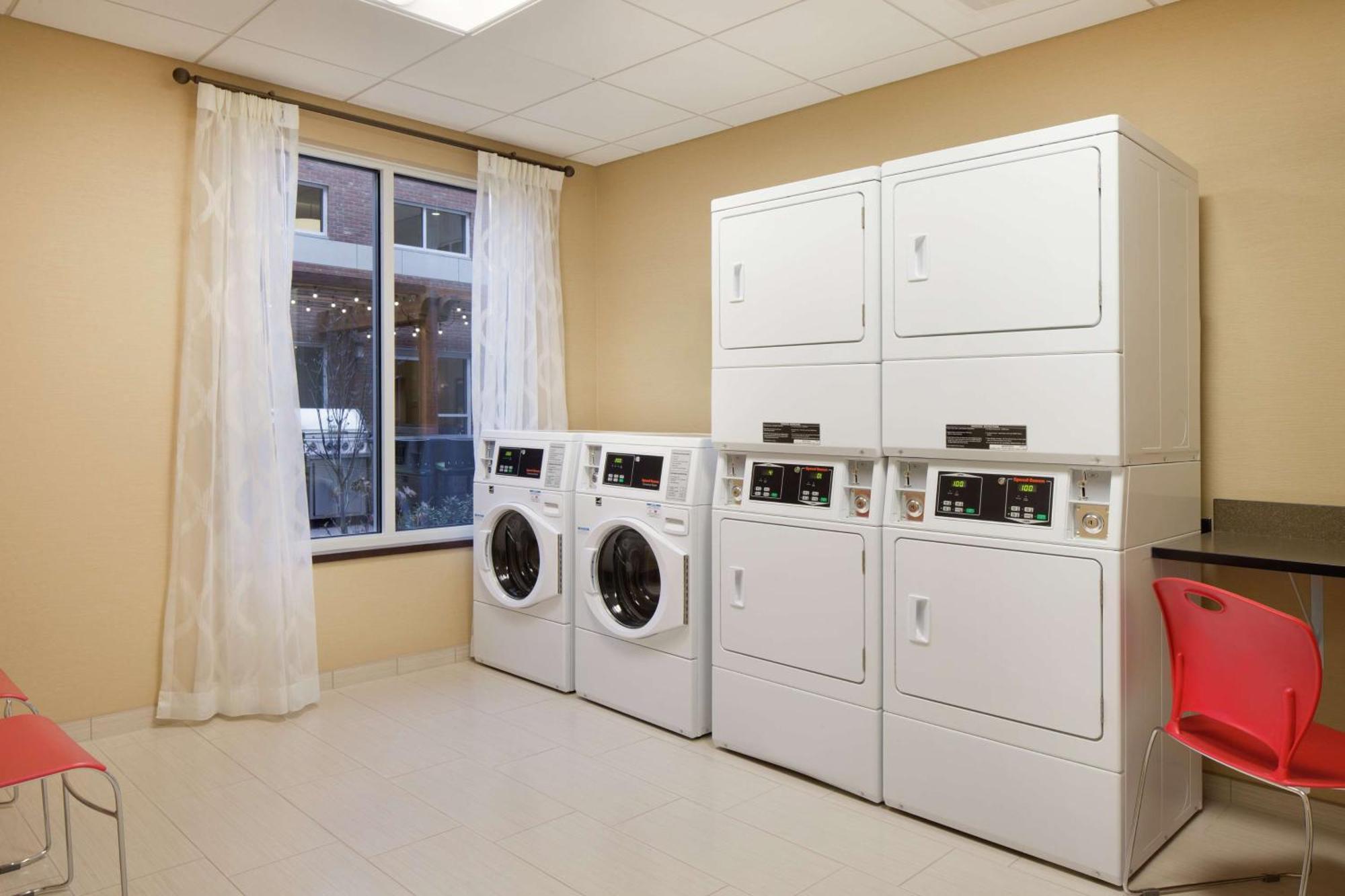 Homewood Suites By Hilton Kalamazoo-Portage Kültér fotó